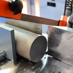 Usługa cięcia wyrobów hutniczych i tworzyw Autentyczny